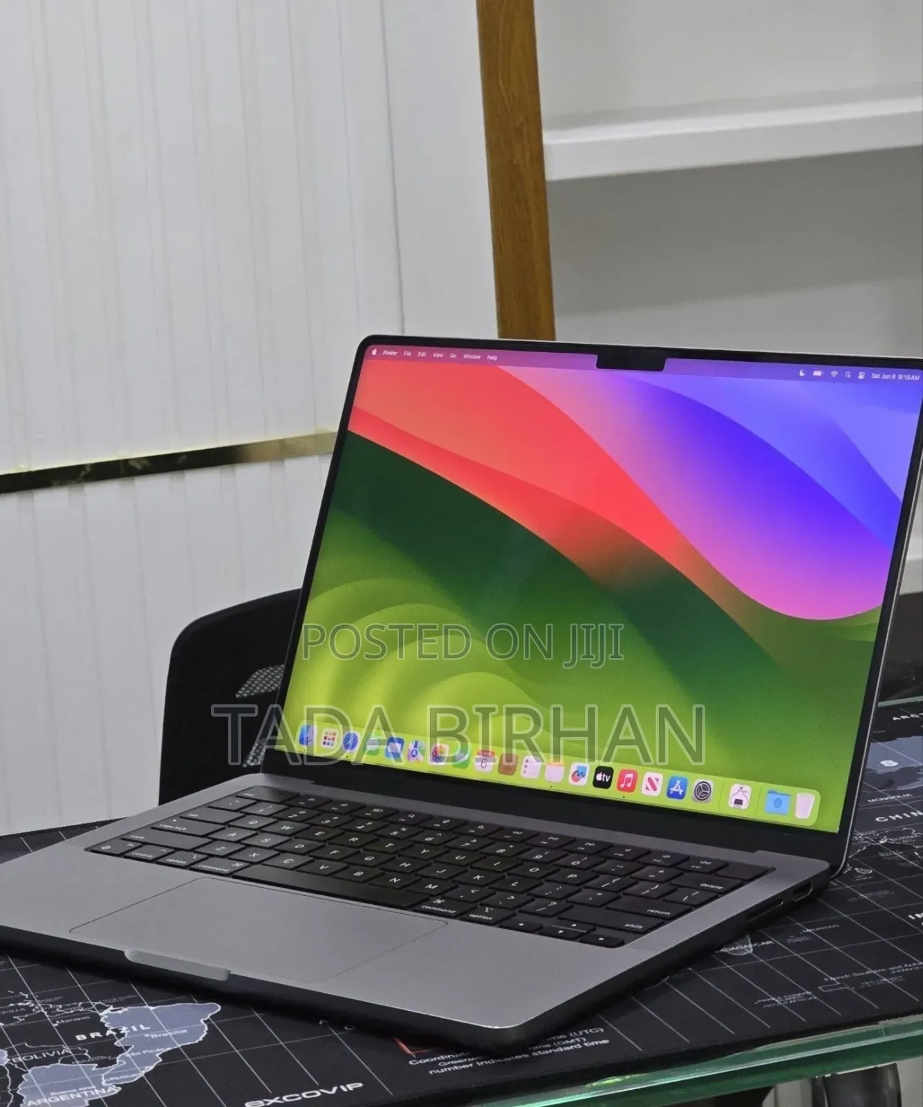 New Laptop Apple MacBook Pro 2023 M3 8GB Apple M3 SSD 512GB