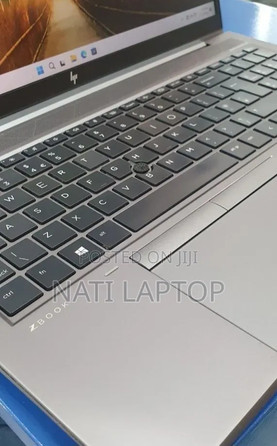 New Laptop HP 16GB Intel Core i7 SSD 512GB