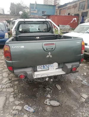 Mitsubishi L200 2008 Silver