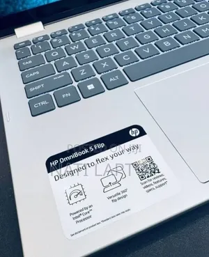New Laptop HP OmniBook 7 14" 16GB Intel Core 7 SSD 512GB