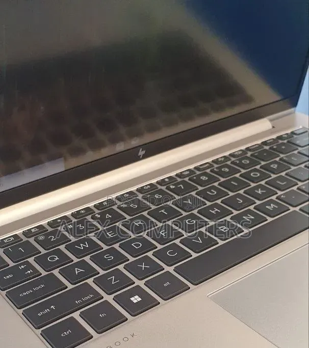 New Laptop HP EliteBook 840 32GB Intel Core i7 SSD 512GB
