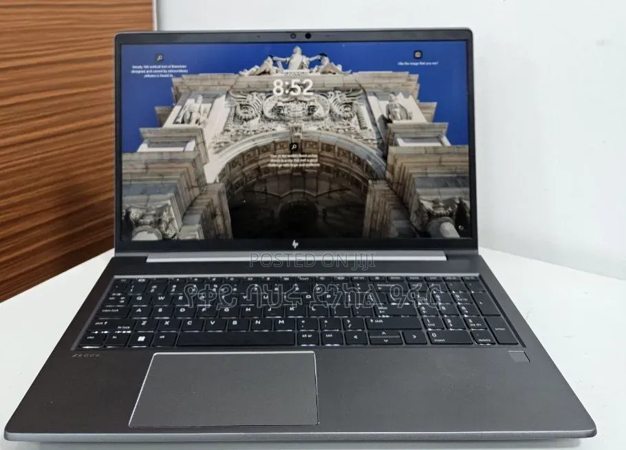 New Laptop HP ZBook Power G9 i7 16GB Intel Core i7 SSD 1T