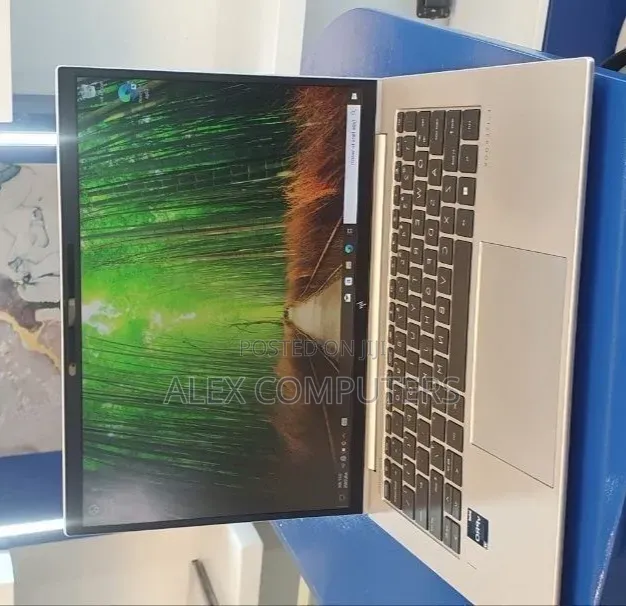 New Laptop HP EliteBook 840 32GB Intel Core i7 SSD 512GB