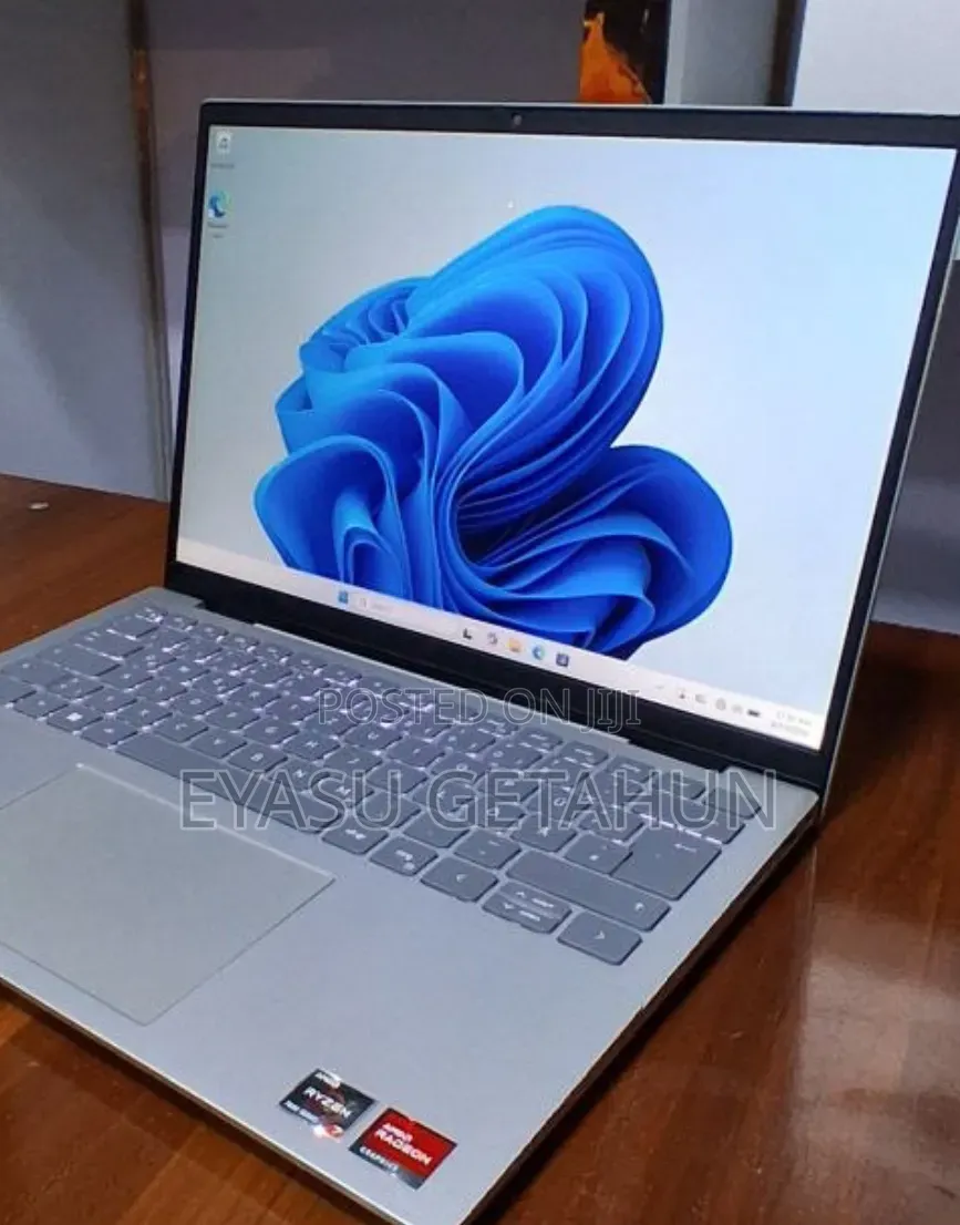 New Laptop Dell Inspiron 15 16GB AMD Ryzen 7 SSD 1T