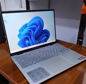 New Laptop Dell Inspiron 15 16GB AMD Ryzen 7 SSD 1T