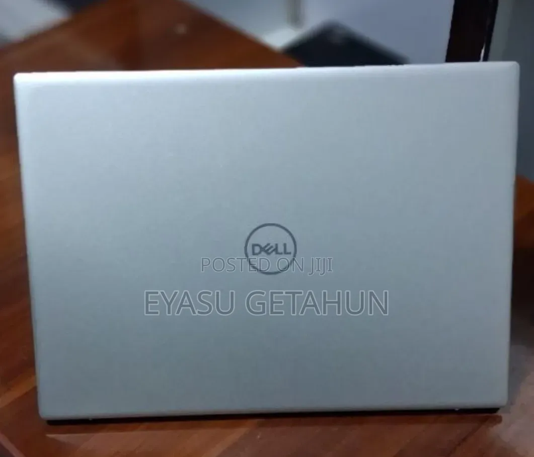 New Laptop Dell Inspiron 15 16GB AMD Ryzen 7 SSD 1T