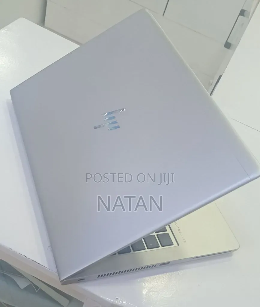 New Laptop HP EliteBook 830 G5 8GB Intel Core i5 SSD 512GB