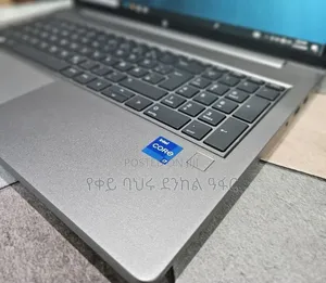 New Laptop HP ZBook Firefly G8 16GB Intel Core i7 SSD 1T