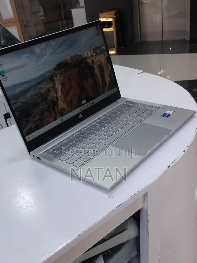 New Laptop HP Pavilion 14t 16GB Intel Core i5 SSD 512GB