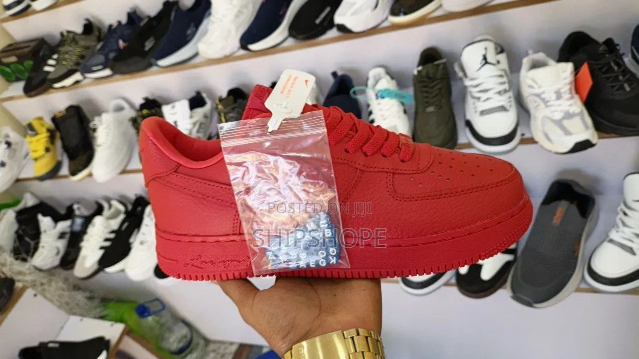 Nike Nacota