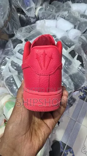 Nike Nacota