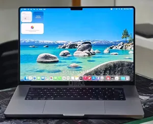 New Laptop Apple MacBook Pro 2023 M2 16GB Apple M2 SSD 512GB