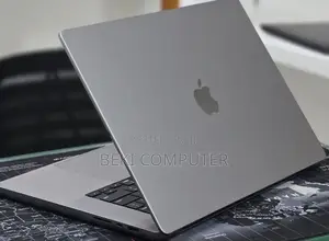 New Laptop Apple MacBook Pro 2023 M2 16GB Apple M2 SSD 512GB