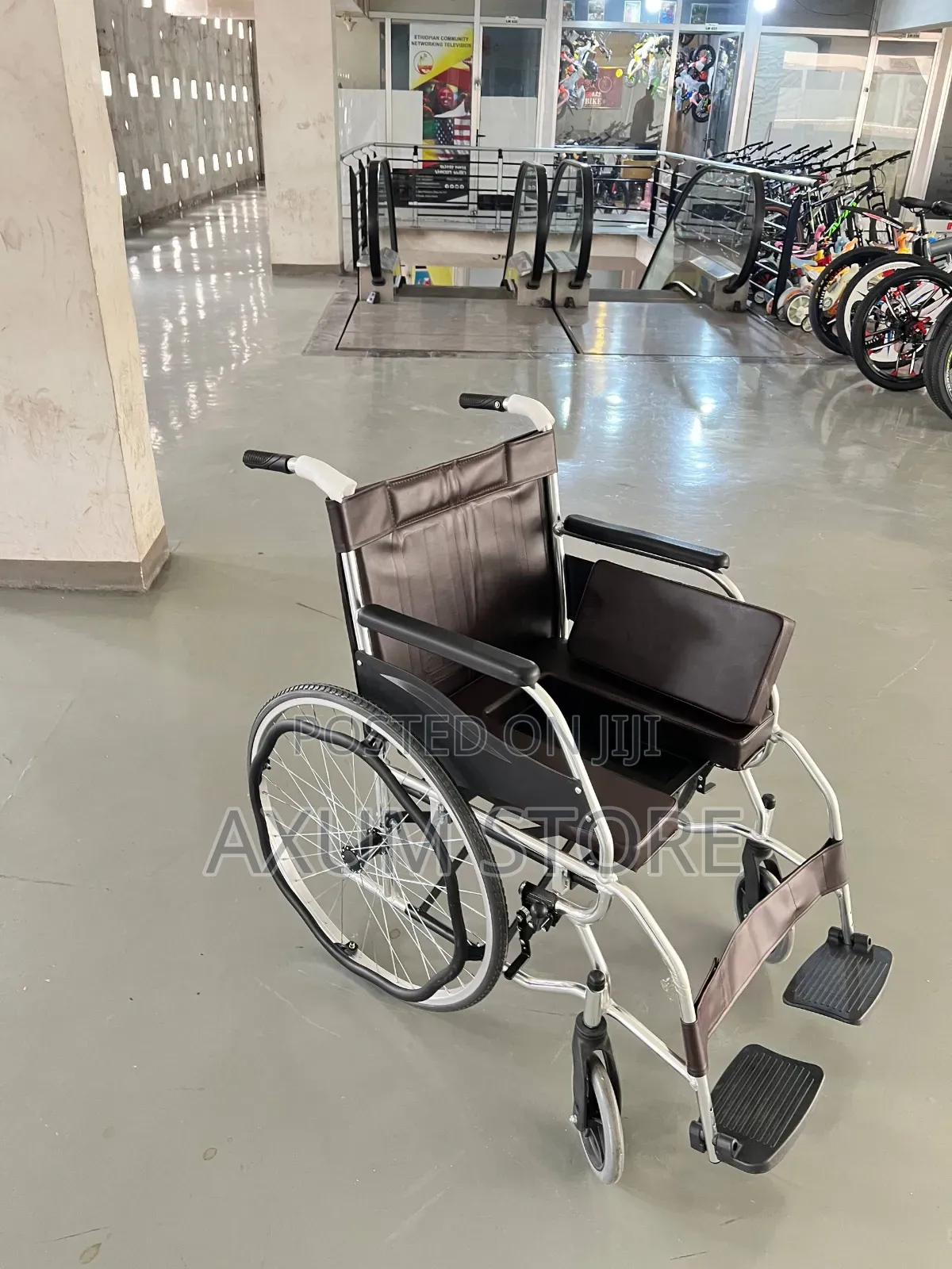 ጠንካራ ዊልቸር ለዕለታዊ አጠቃቀም — Durable Wheelchair for Daily Use