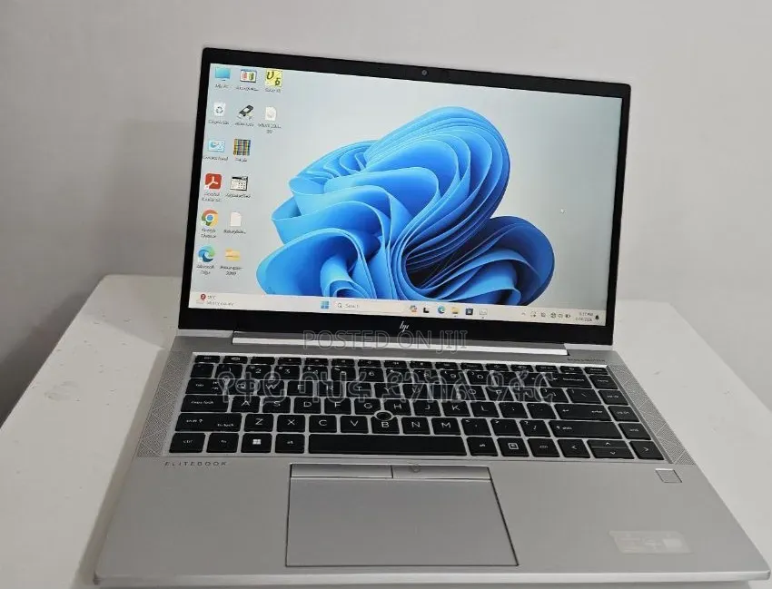 New Laptop HP EliteBook 840 G8 16GB Intel Core i7 SSD 512GB