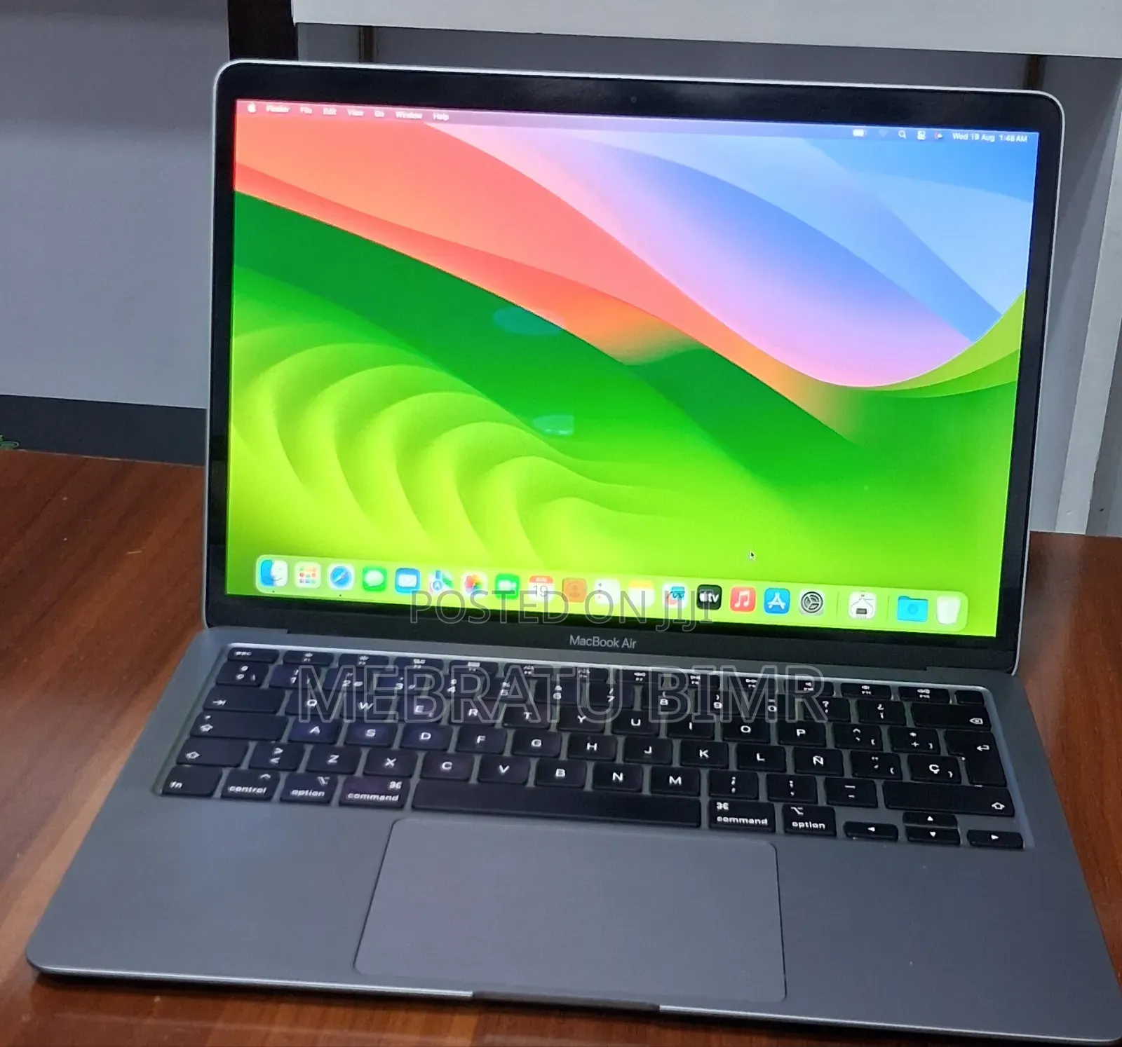 New Laptop Apple MacBook Air 2020 8GB Intel Core i5 SSD 512GB
