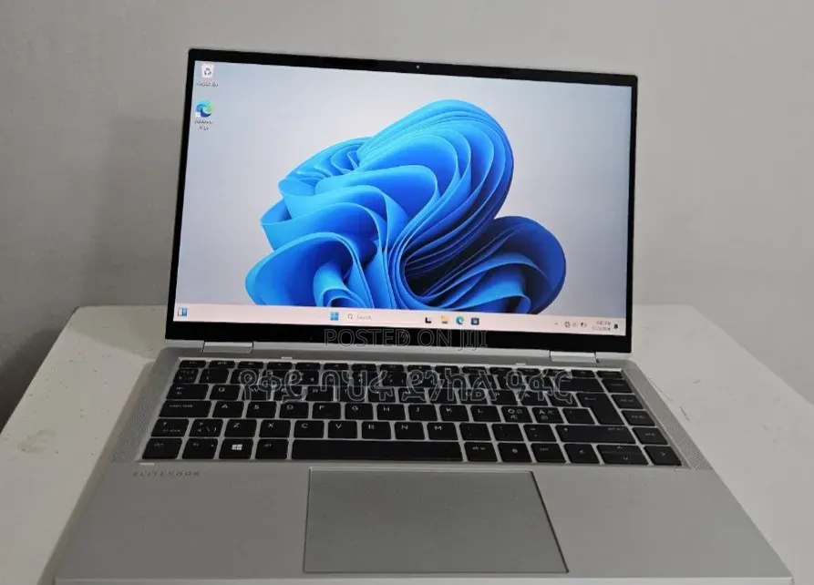 New Laptop HP EliteBook x360 1030 G8 16GB Intel Core i7 SSD 512GB