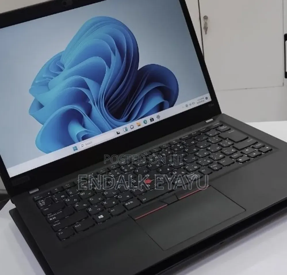 New Laptop Lenovo ThinkPad T14s Gen 1 16GB AMD Ryzen 5 SSD 512GB