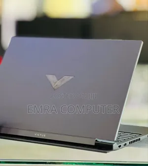 New Laptop HP 16GB Intel Core i7 SSD 512GB
