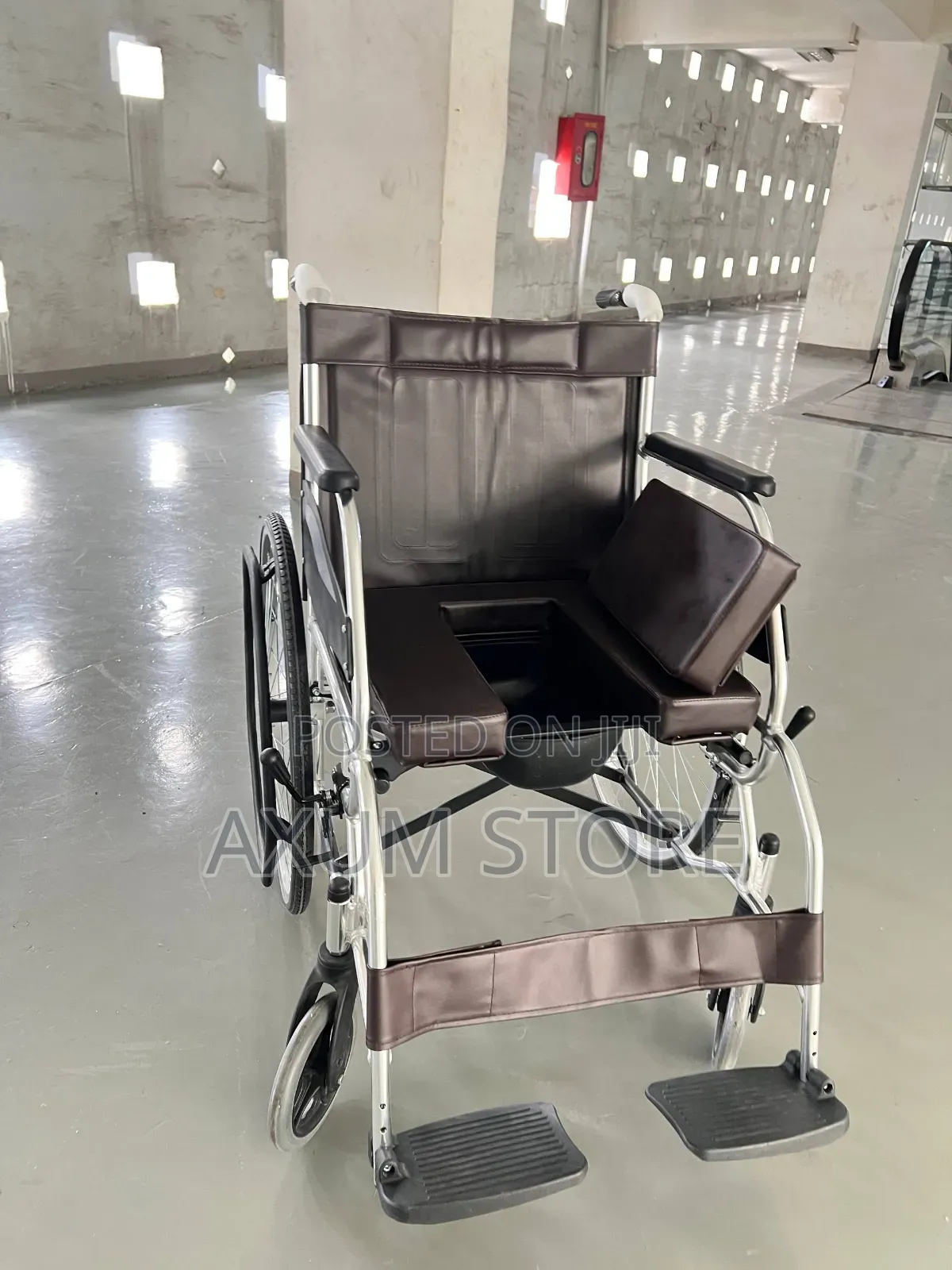 Modern Manual Wheelchair | ዘመናዊ ማኑዋል ዊልቸር