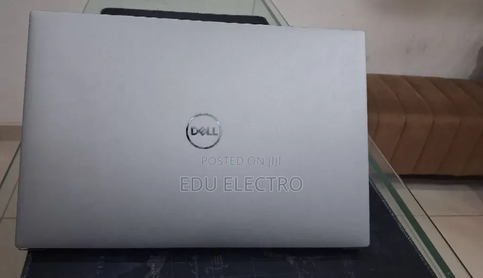New Laptop Dell Precision 5550 16GB Intel Core i7 SSD 512GB