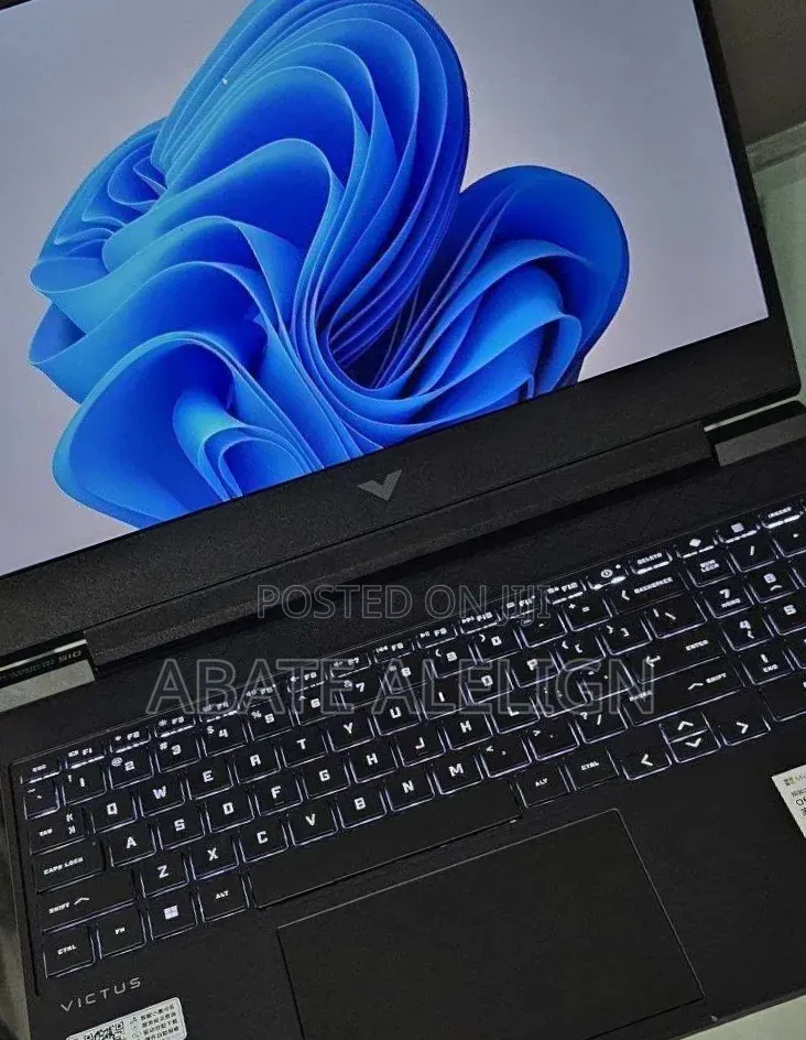 New Laptop HP Victus 15 16GB Intel Core i7 SSD 512GB