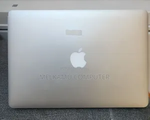 New Laptop Apple MacBook Air 2017 8GB Intel Core i5 SSD 256GB