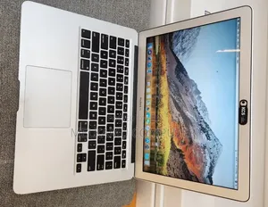 New Laptop Apple MacBook Air 2017 8GB Intel Core i5 SSD 256GB