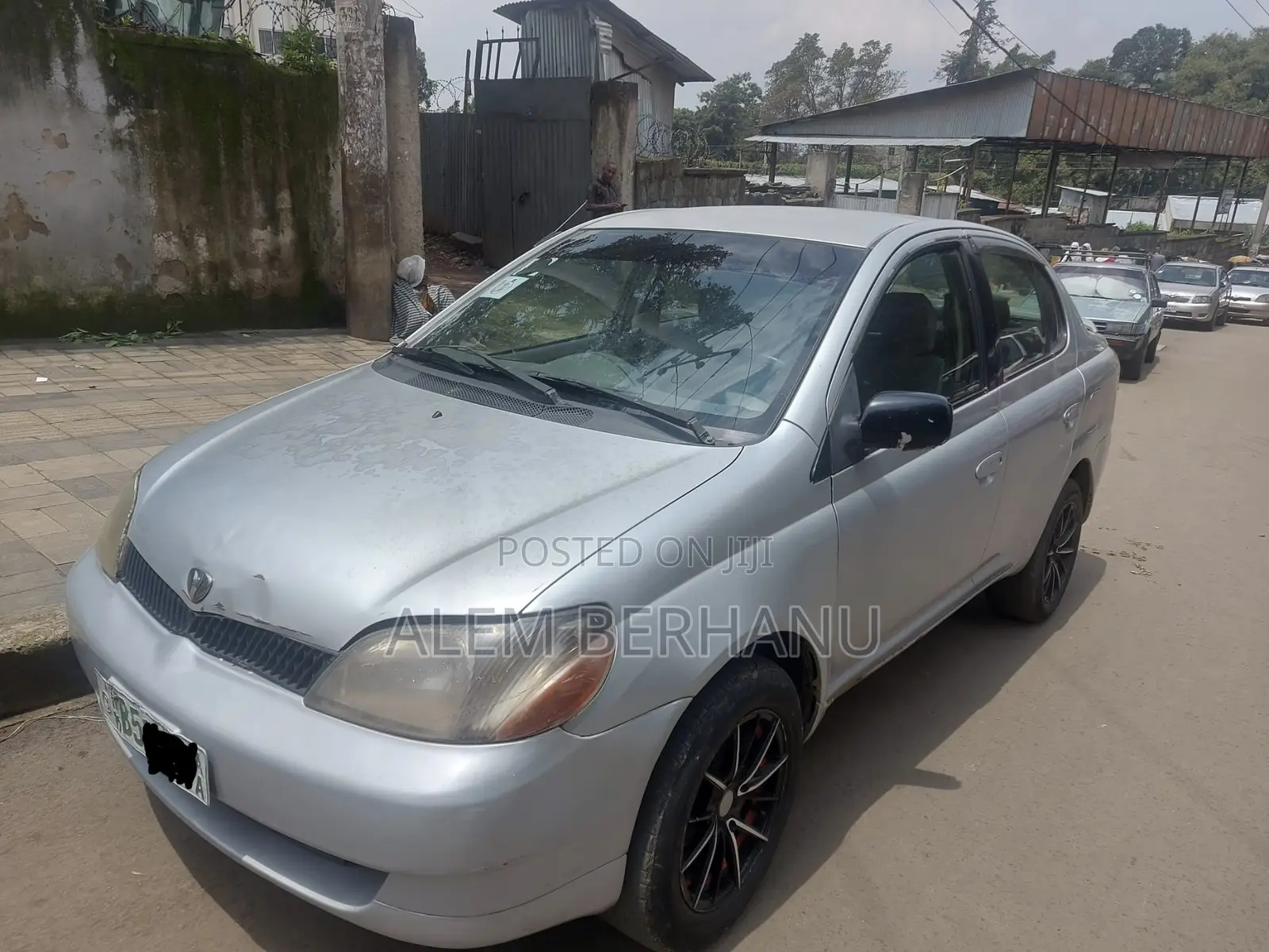 Toyota Platz 2003 Silver