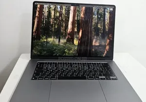New Laptop Apple MacBook Air 2024 M3 8GB Intel Core i7 SSD 512GB