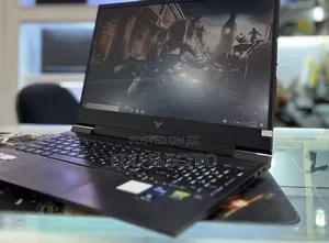 New Laptop HP Victus 16 16GB Intel Core i7 SSD 512GB