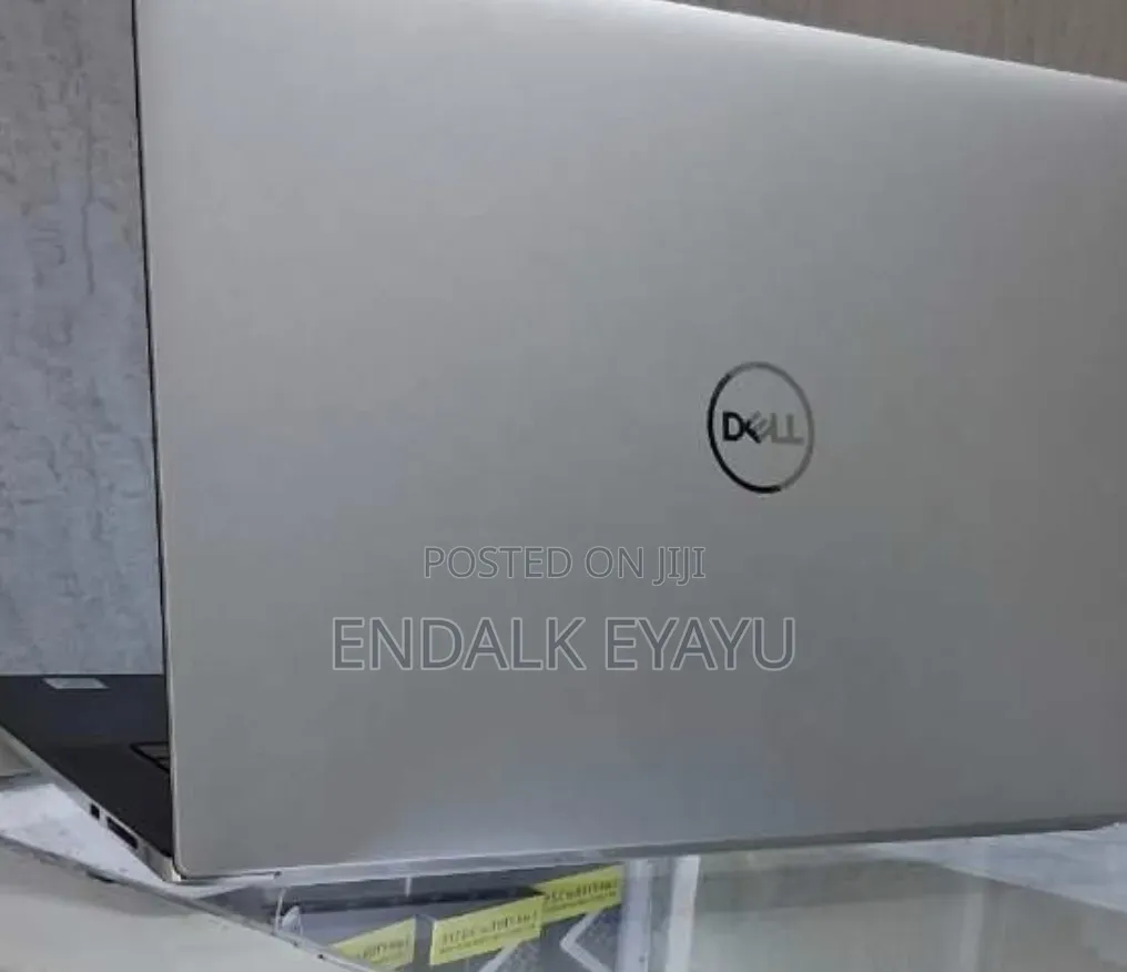 New Laptop Dell XPS 15 16GB Intel Core i7 SSD 512GB