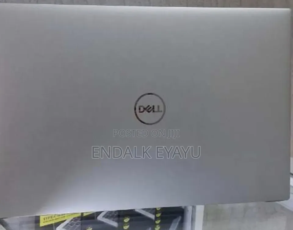 New Laptop Dell XPS 15 16GB Intel Core i7 SSD 512GB