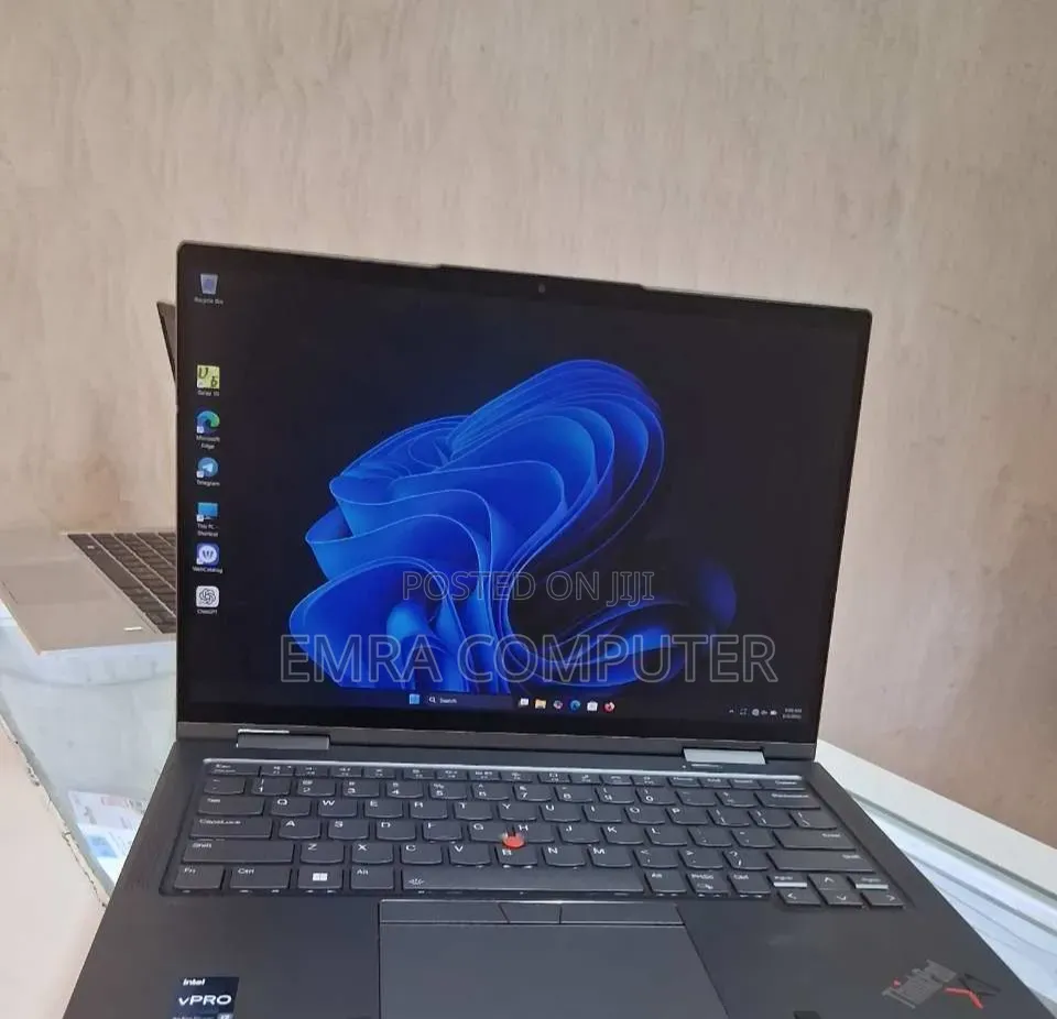 New Laptop Lenovo 32GB Intel Core i7 SSD 512GB