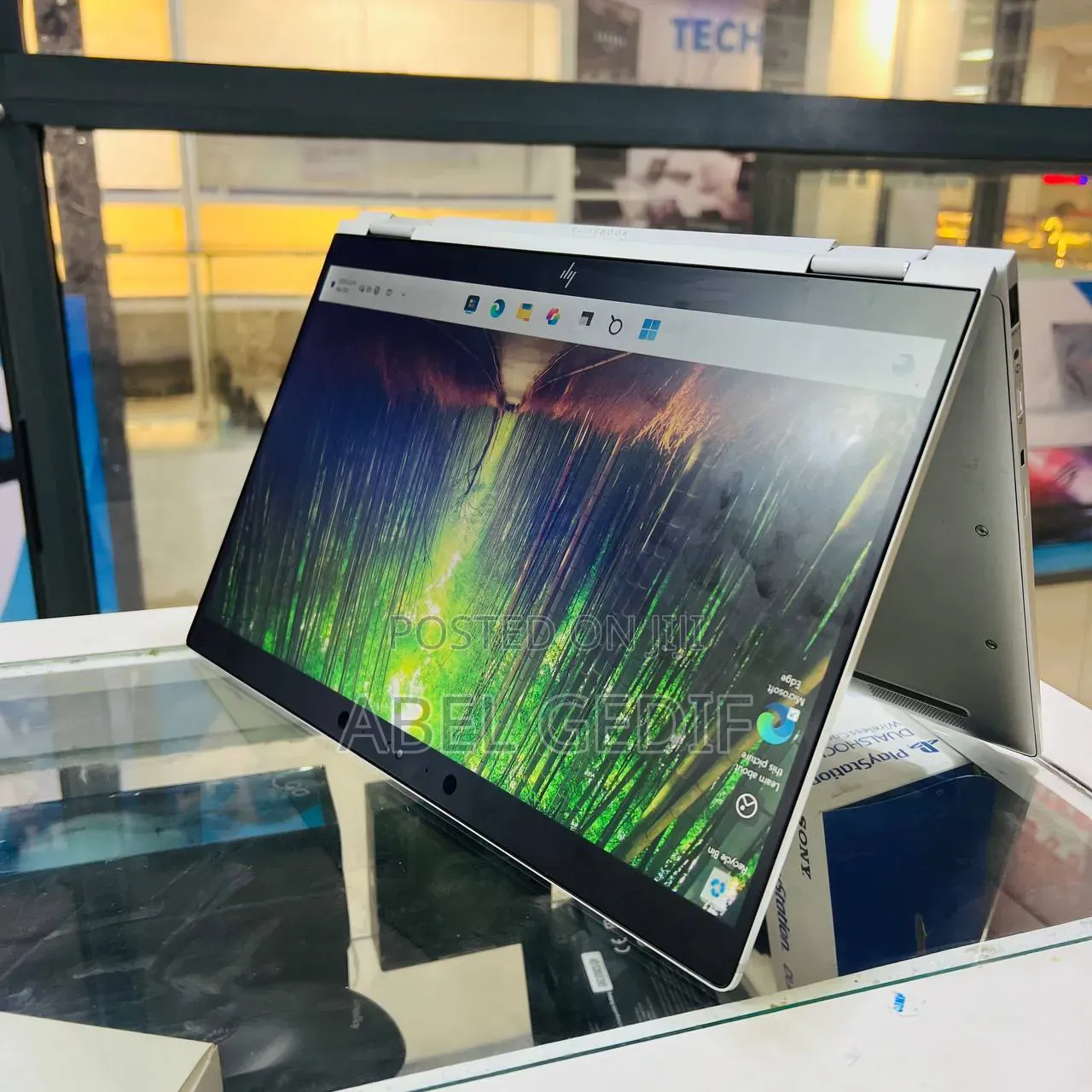 New Laptop HP EliteBook x360 1040 G5 16GB Intel Core i7 SSD 512GB