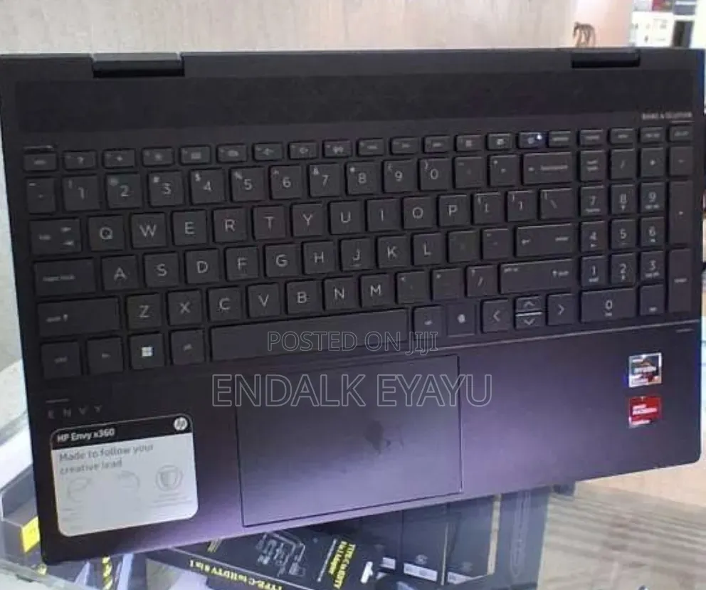 New Laptop HP Envy x360 12GB Intel Core i7 SSD 512GB