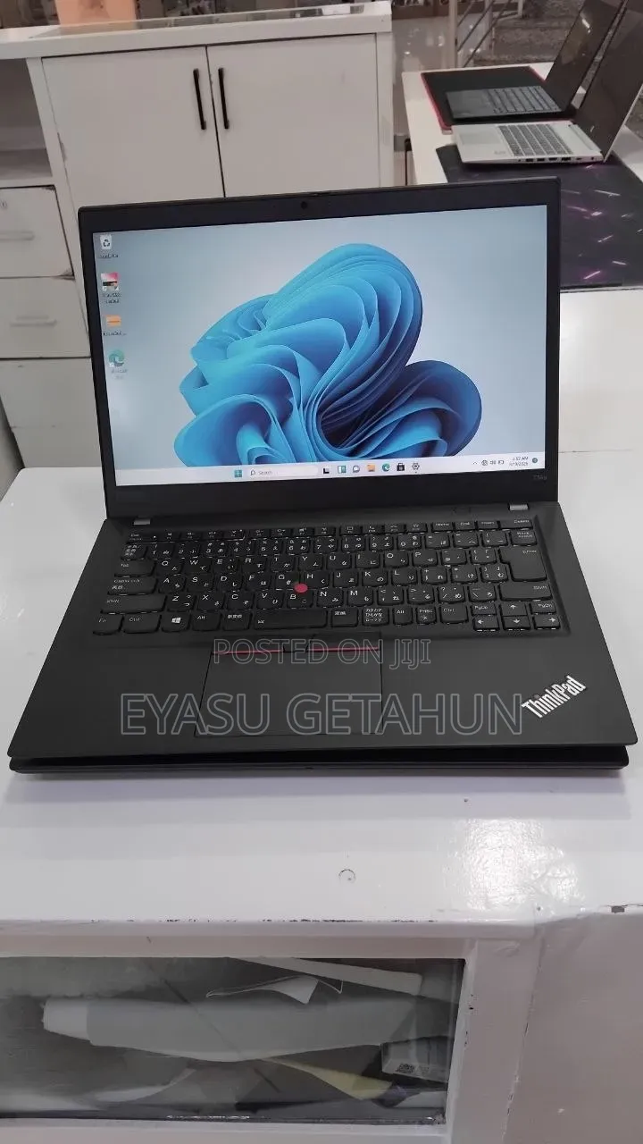 New Laptop Lenovo ThinkPad T14s G4 16GB AMD Ryzen 5 SSD 512GB