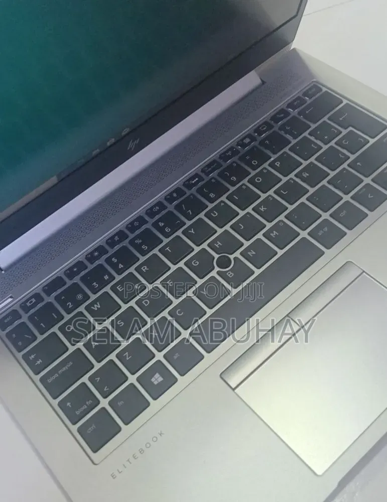 New Laptop HP EliteBook 830 G5 8GB Intel Core i5 SSD 512GB