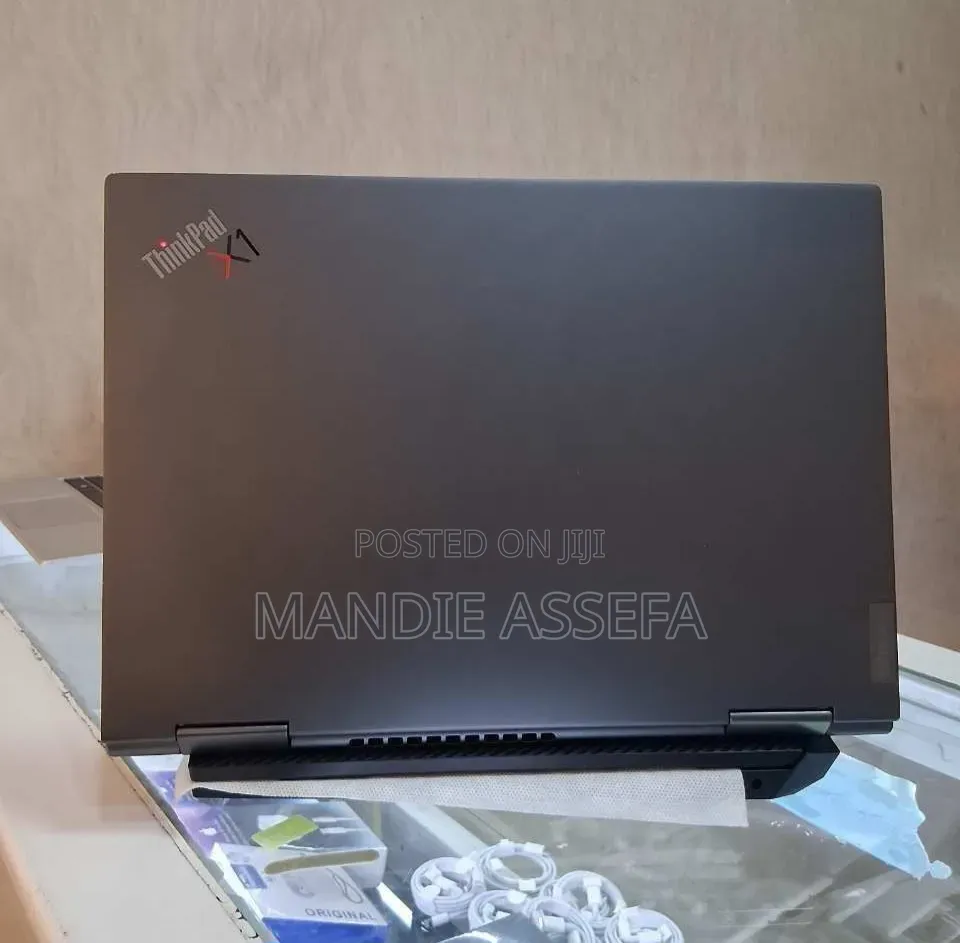 New Laptop Lenovo ThinkPad X1 Yoga 32GB Intel Core i7 SSD 512GB