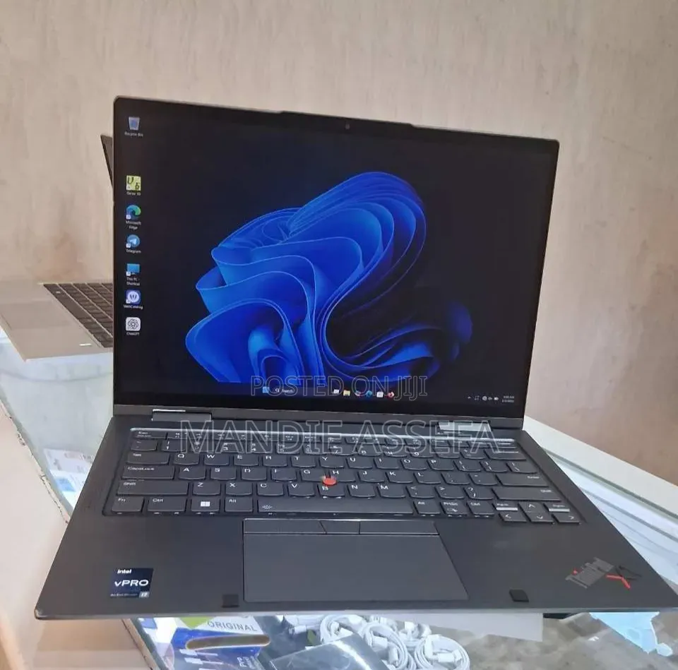 New Laptop Lenovo ThinkPad X1 Yoga 32GB Intel Core i7 SSD 512GB