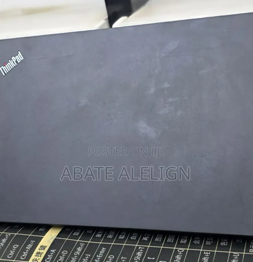 New Laptop Lenovo ThinkPad X390 16GB Intel Core i5 SSD 256GB