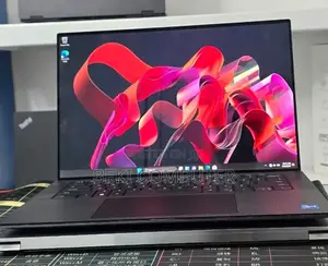 New Laptop Dell Precision 5560 16GB Intel Core i7 SSD 512GB