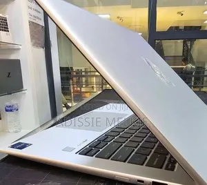 New Laptop HP EliteBook 840 G10 16GB Intel Core i7 SSD 512GB