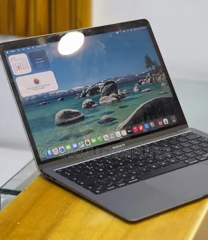 New Laptop Apple MacBook Air 2020 M1 16GB Apple M1 SSD 256GB