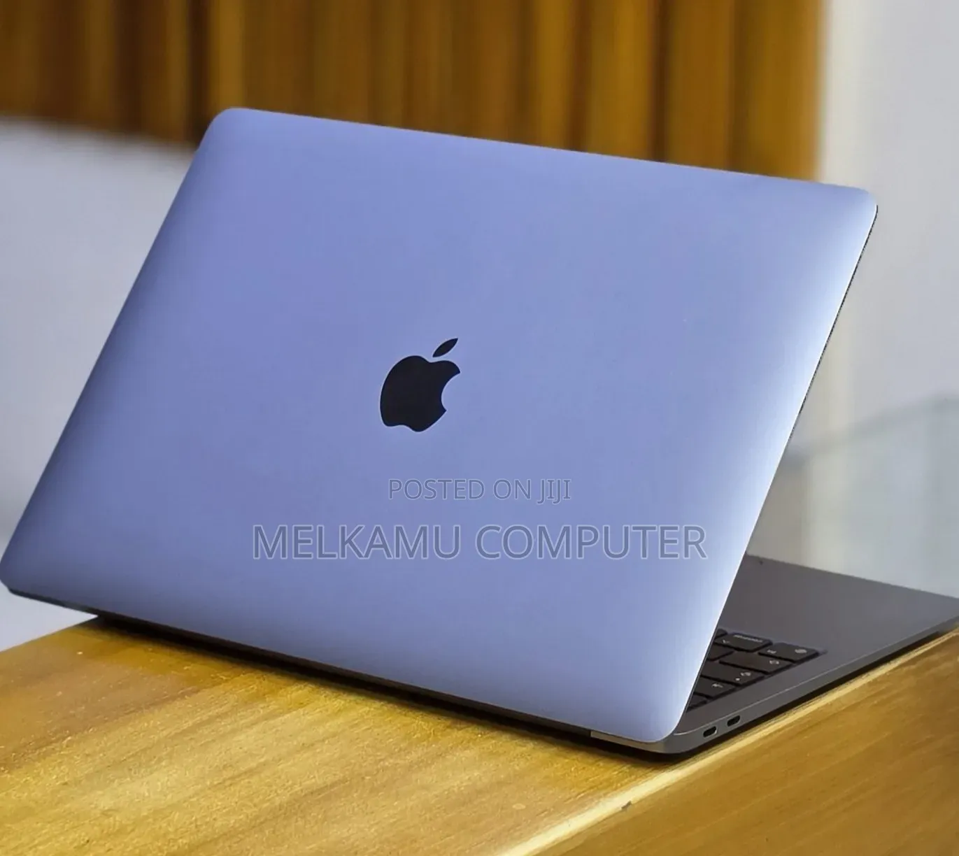 New Laptop Apple MacBook Air 2020 M1 16GB Apple M1 SSD 256GB