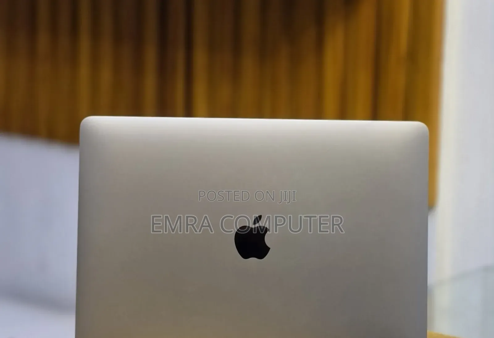 New Laptop Apple MacBook Air 2020 M1 16GB Apple M1 SSD 256GB