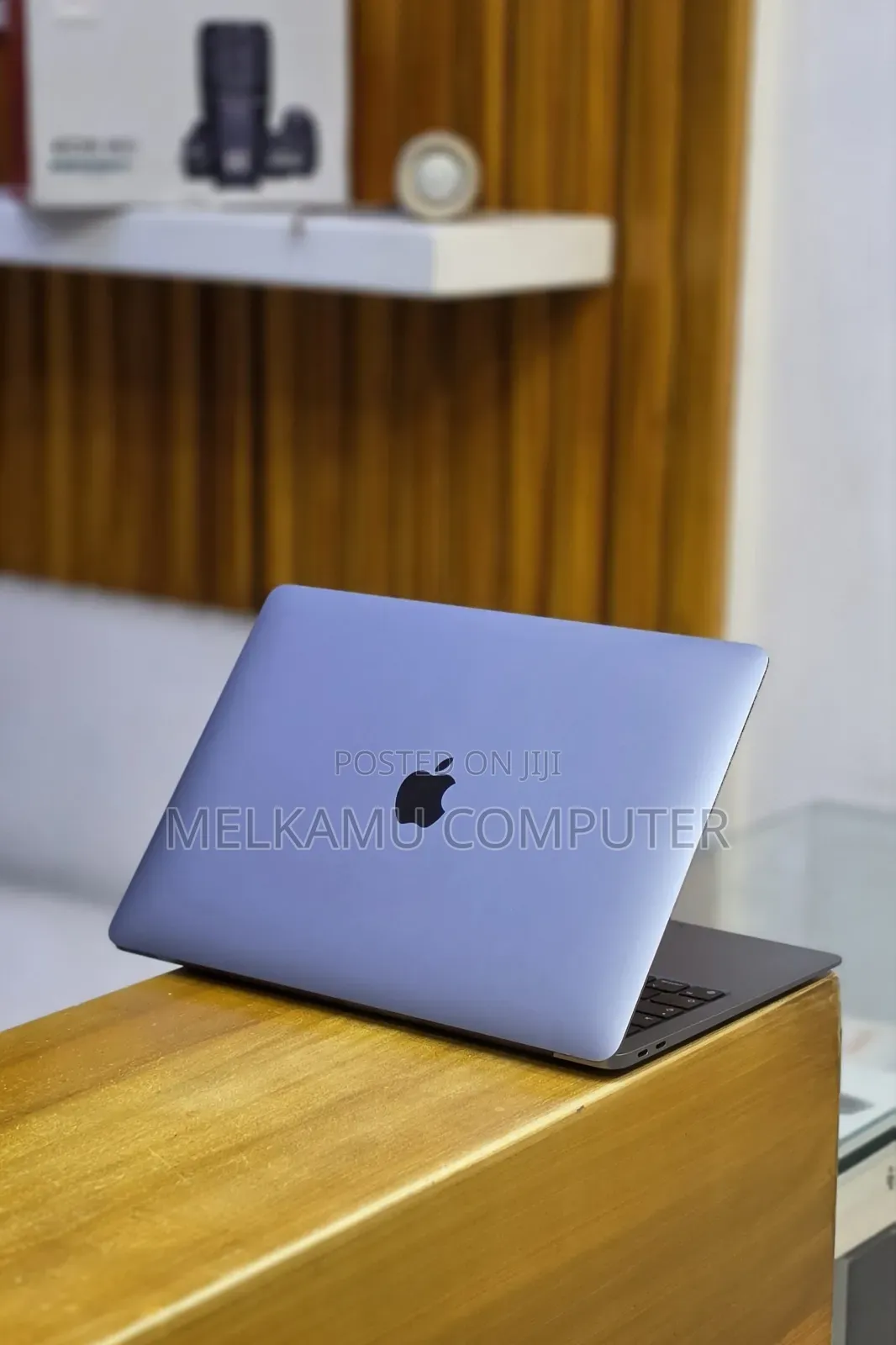 New Laptop Apple MacBook Air 2020 M1 16GB Apple M1 SSD 256GB