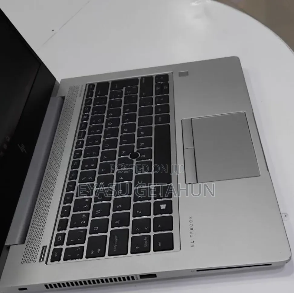 New Laptop HP EliteBook 830 G5 8GB Intel Core i5 SSD 512GB