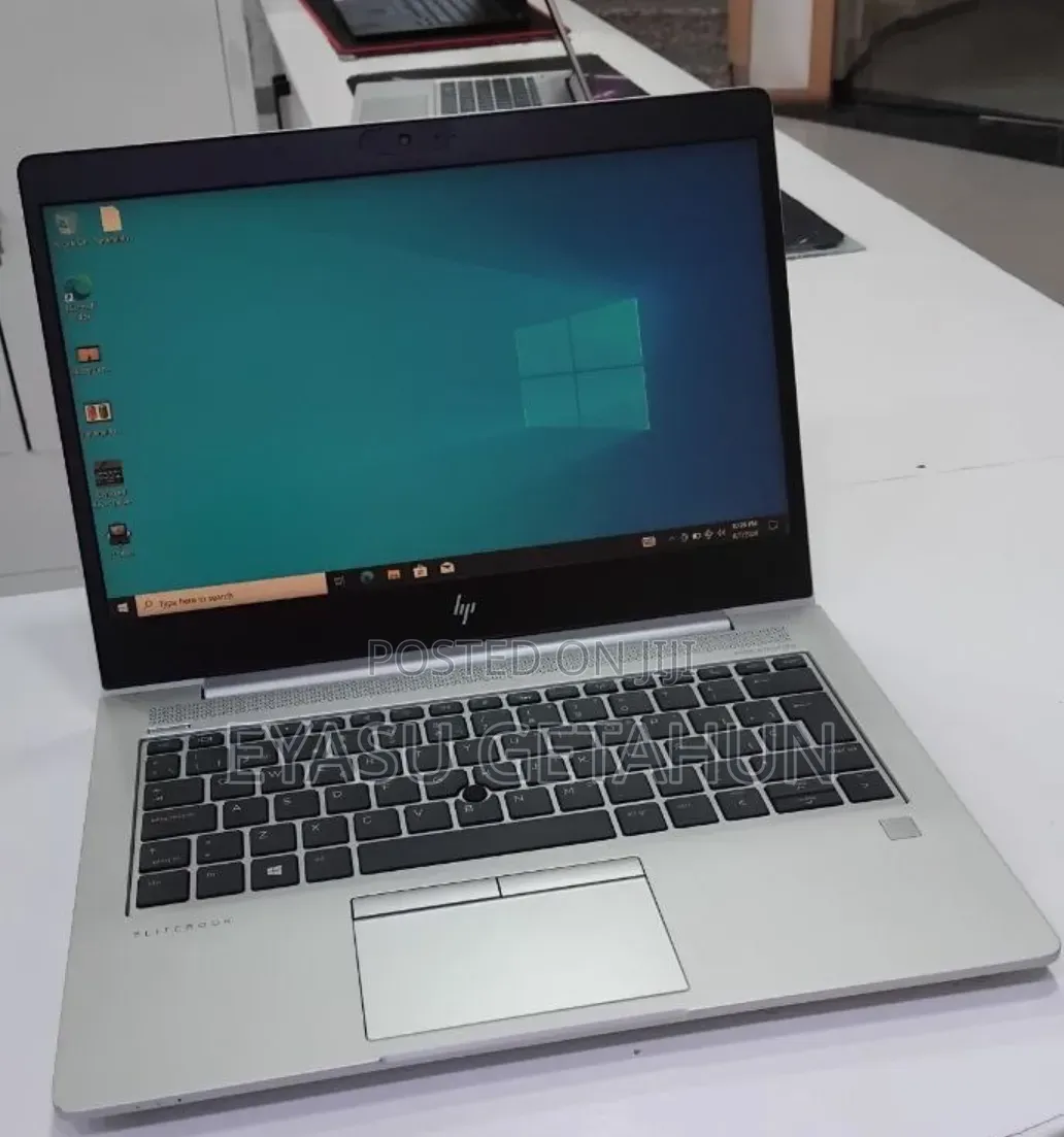 New Laptop HP EliteBook 830 G5 8GB Intel Core i5 SSD 512GB