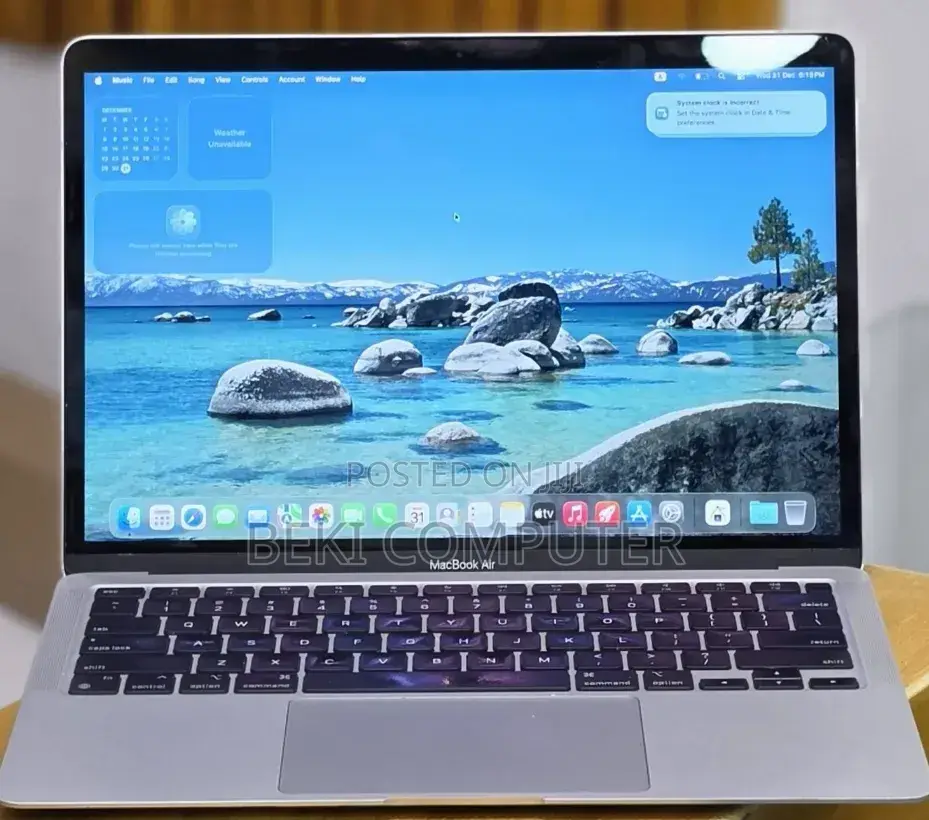 New Laptop Apple MacBook Air 2020 M1 8GB Apple M1 SSD 256GB